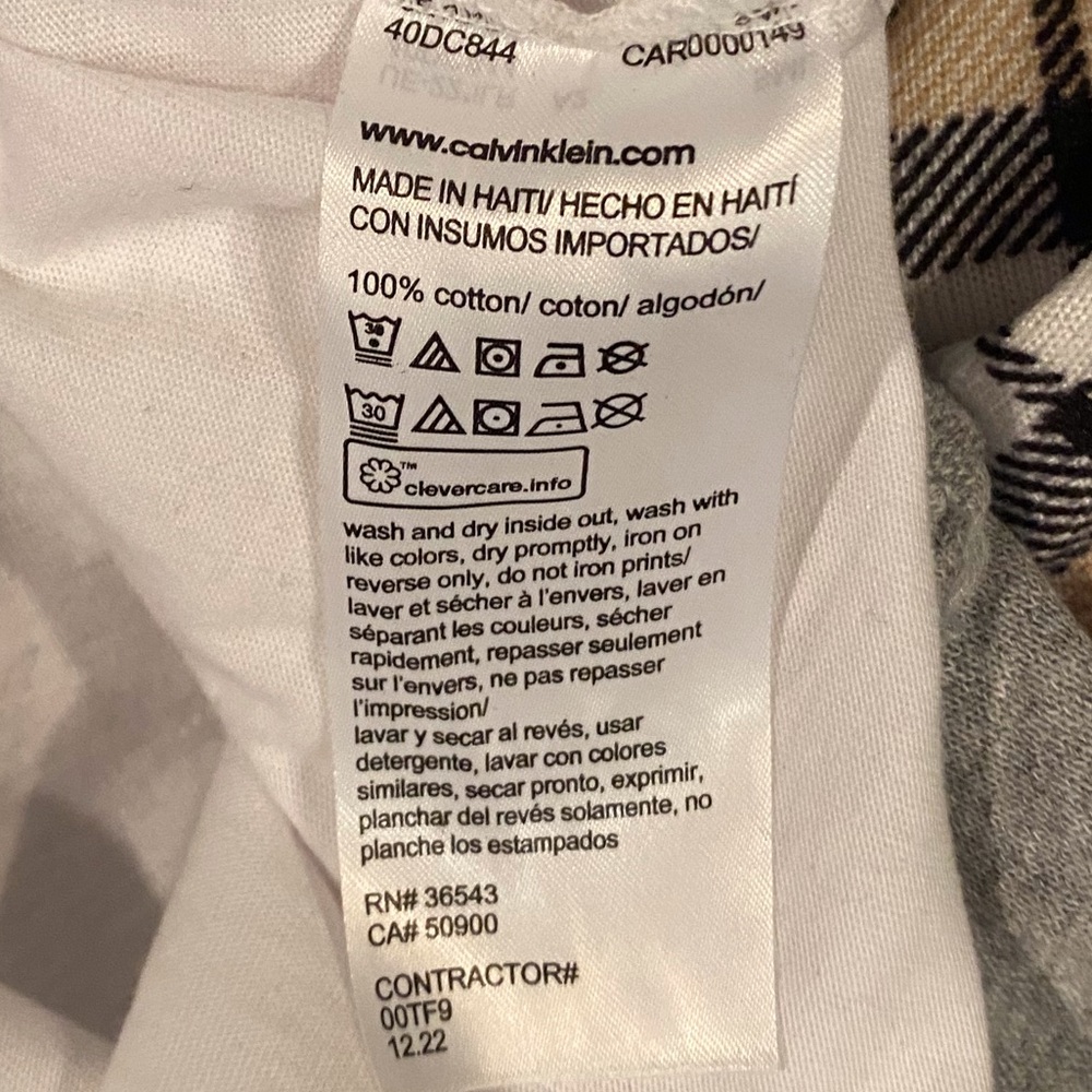 Mens Calvin Klein shirt size m - Picture 4 of 4